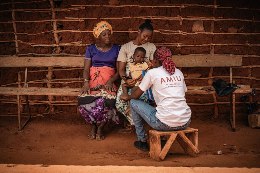Naomi Sintamei, an AMIU student visits Elizabeth Kasenas